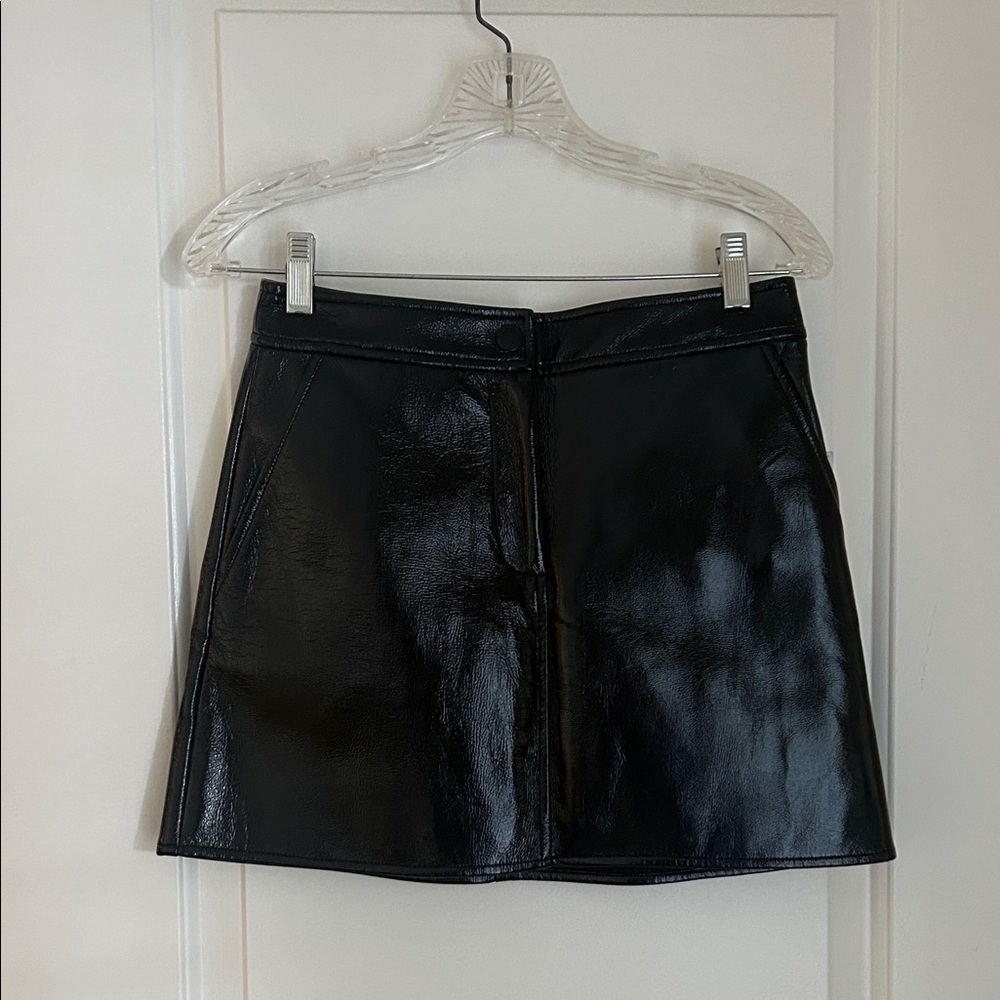 BNWT Michael Michael Kors Faux Patent Leather Black Mini Skirt Size 2